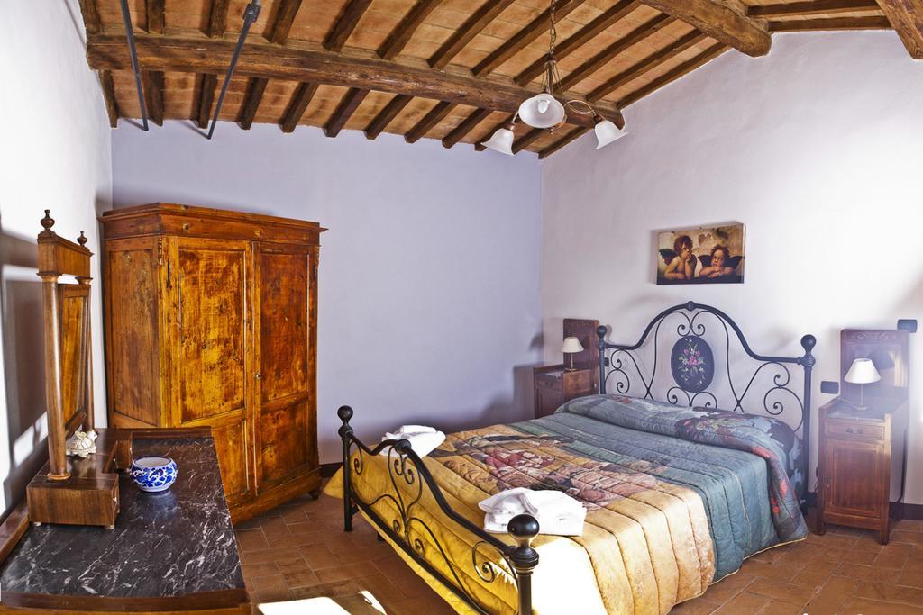 בונוקונבנטו Agriturismo Castello Saltemnano חדר תמונה